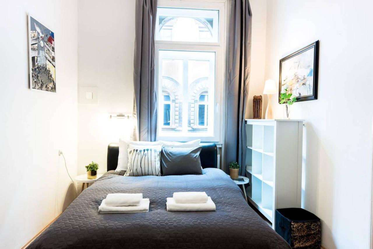 Apartamento Cosy And Central With 4 Bedrooms And A/c