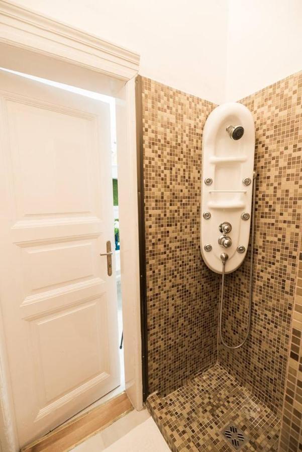 Cosy And Central With 4 Bedrooms And A/c Apartman Budapest